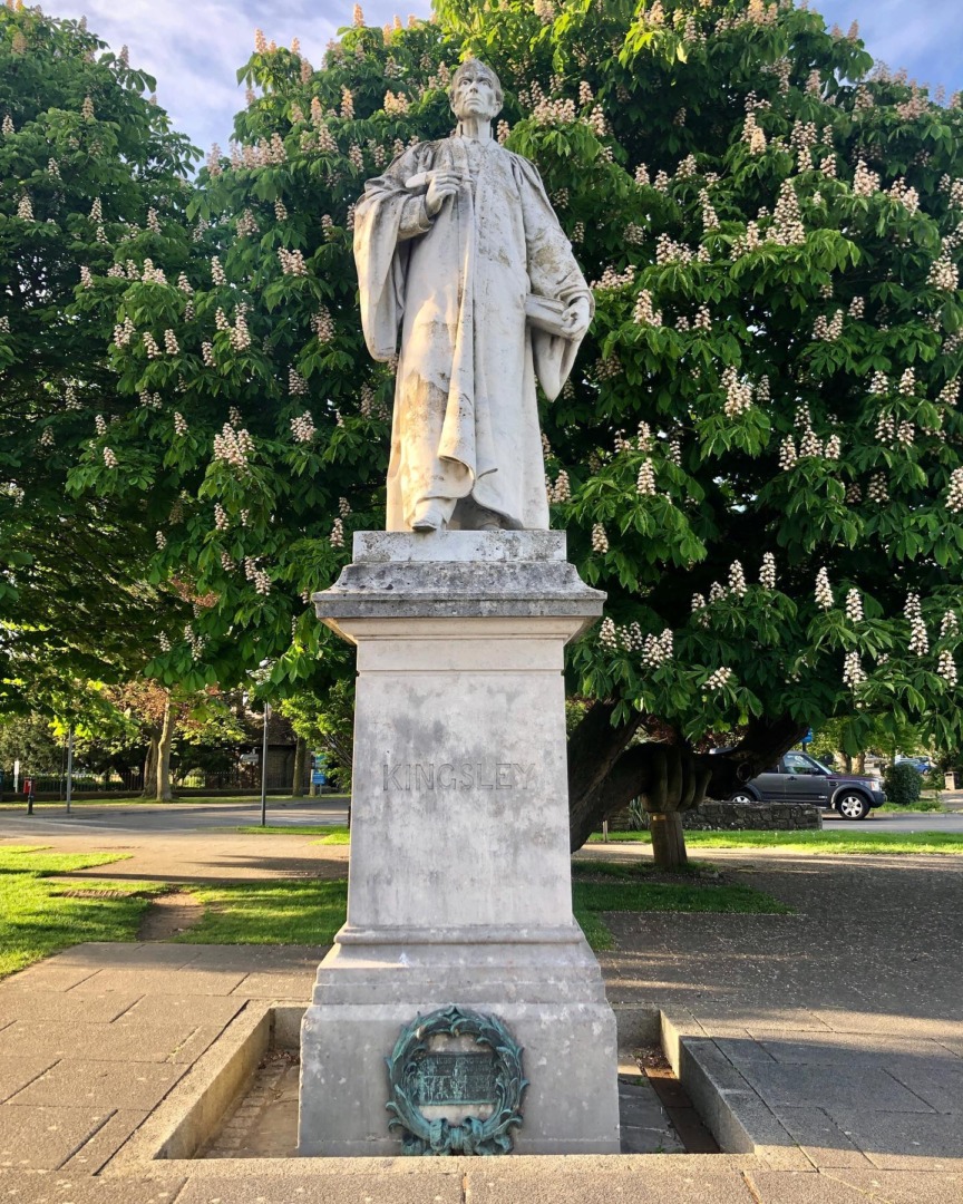 Kingsley statue