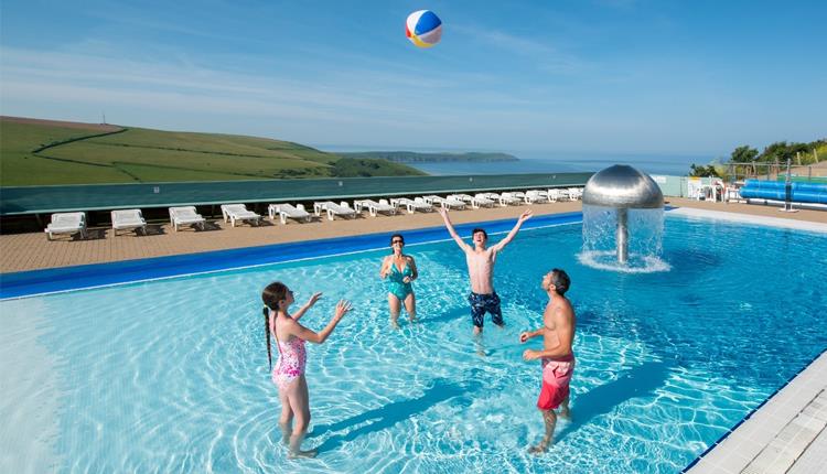 Woolacombe Bay Holiday Parks, A Comprehensive Guide (2023)