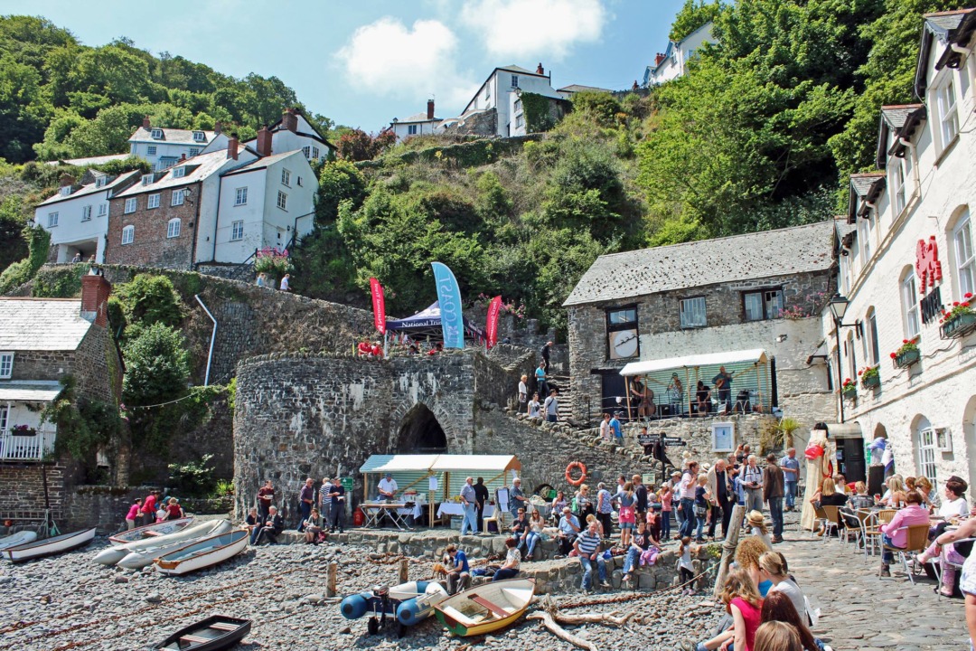 Join the Seaweed Celebration: A Guide to the Clovelly Village Seaweed Festival