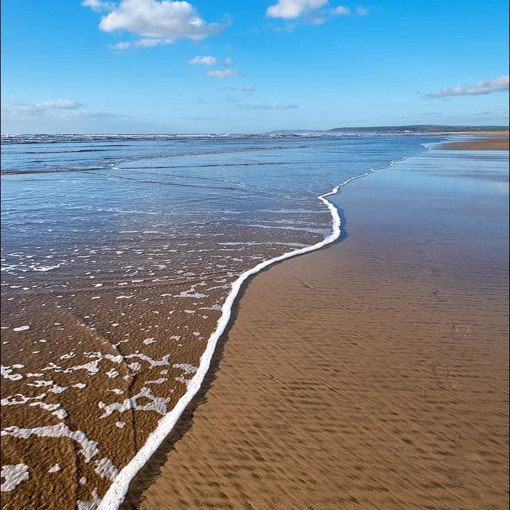 Does Bideford Bay have a Beach?