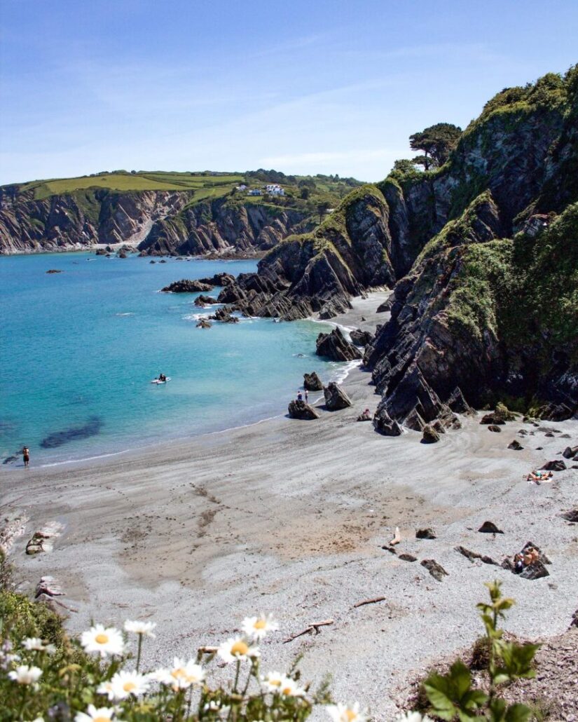 Sandy Cove, Lee Bay